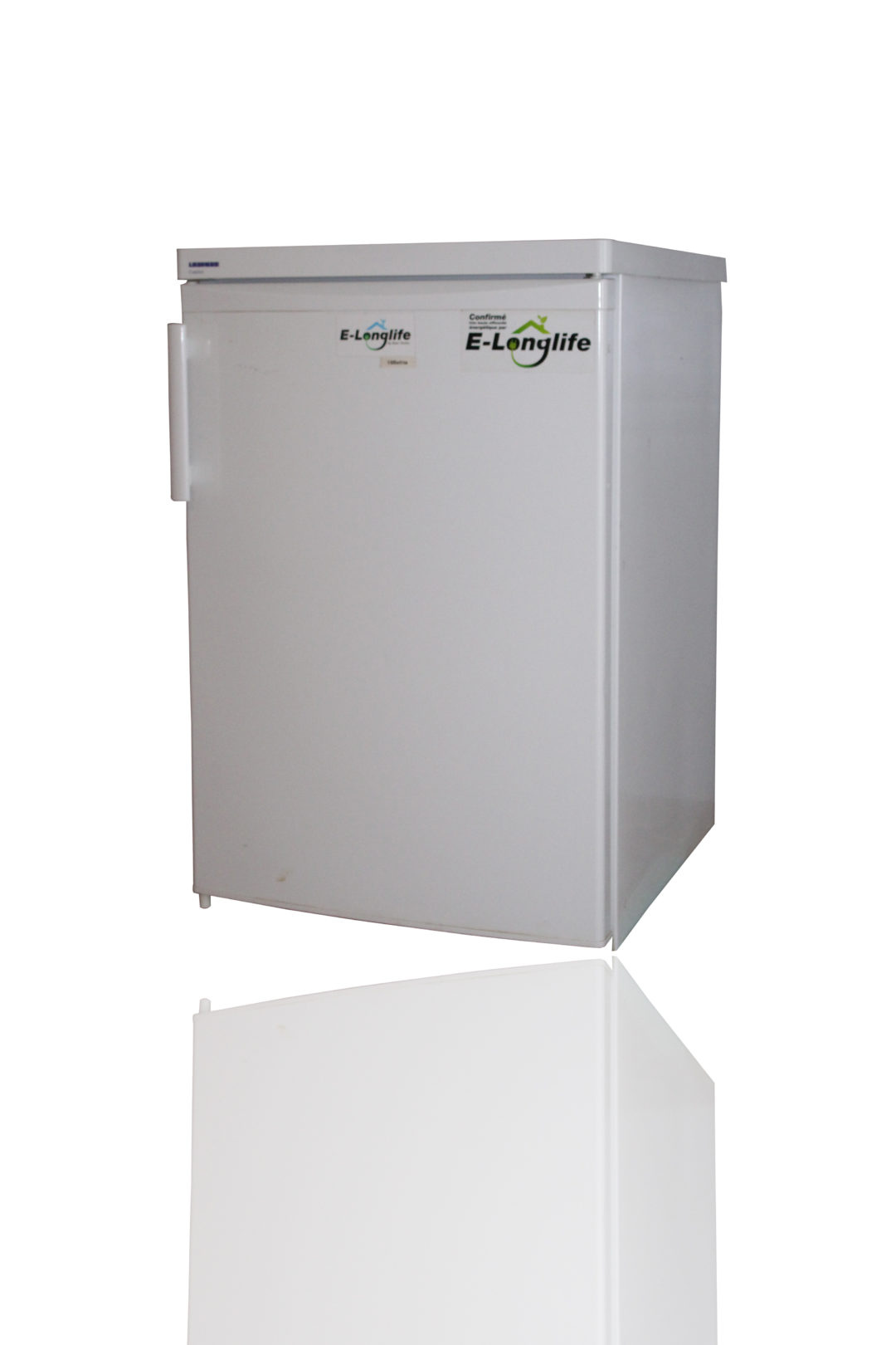 Location mensuelle réfrigérateur solaire E-Longlife TP1434
